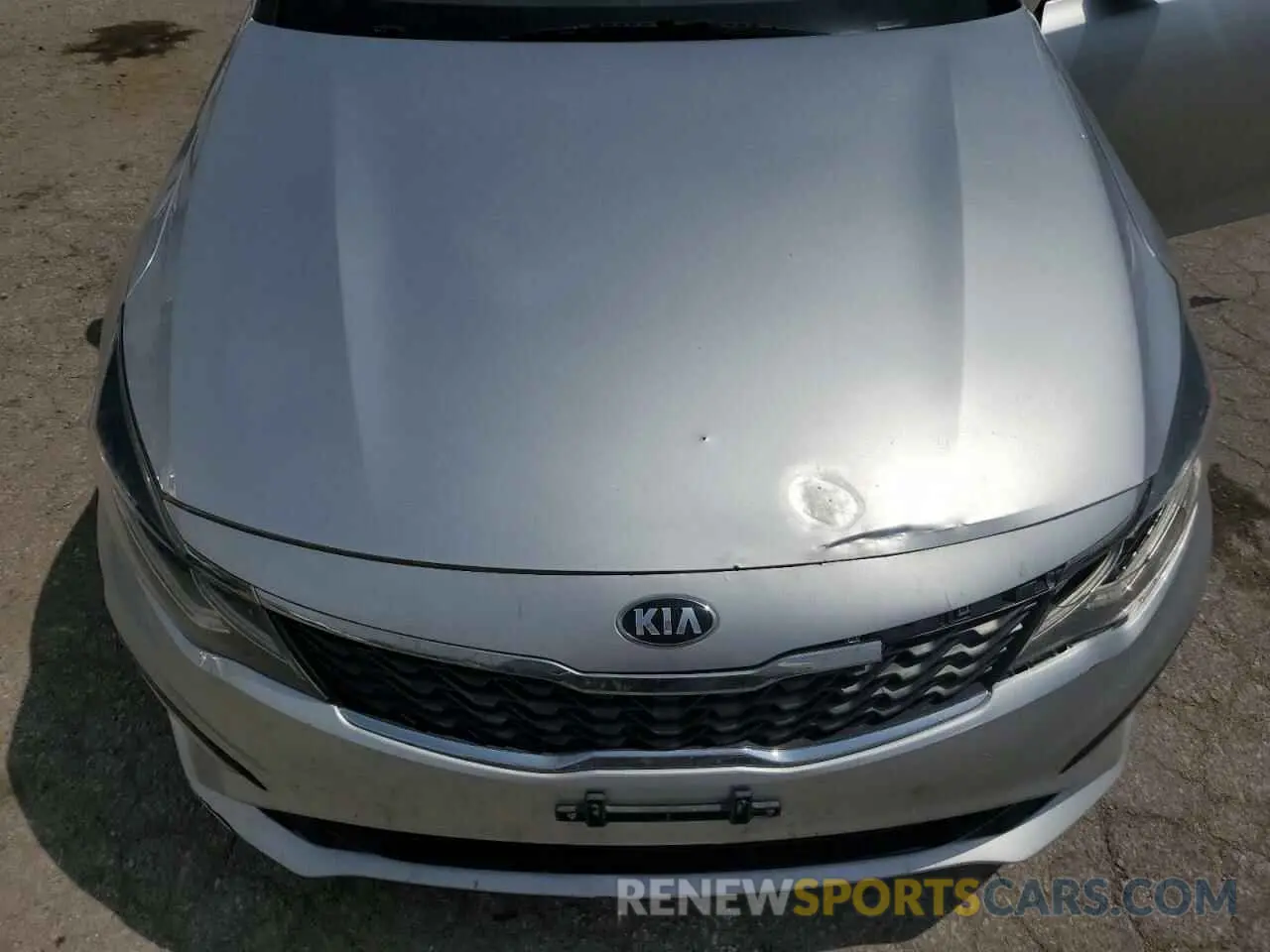 11 Photograph of a damaged car 5XXGT4L33KG279190 KIA OPTIMA 2019