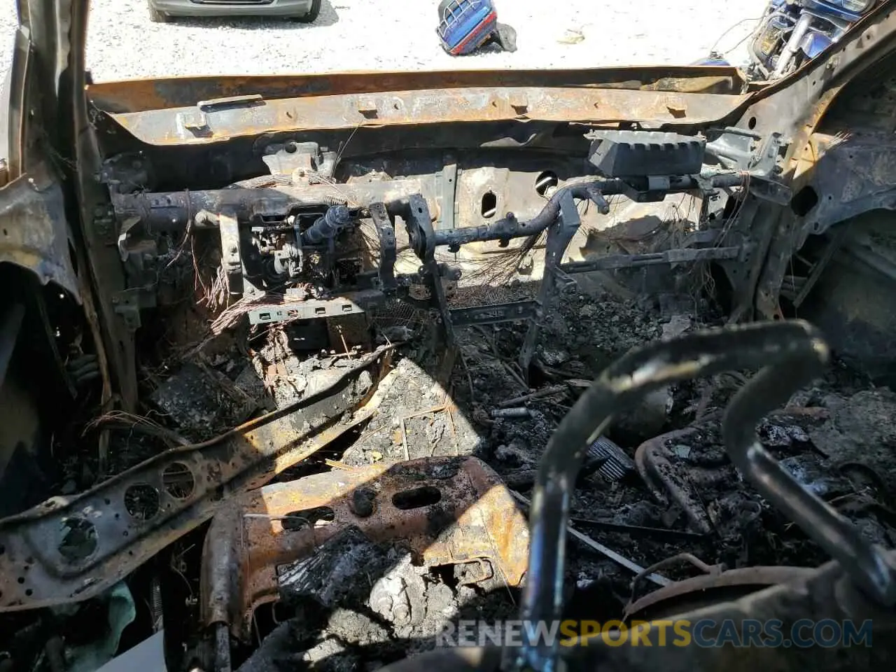 8 Photograph of a damaged car 5XXGT4L33KG283501 KIA OPTIMA 2019
