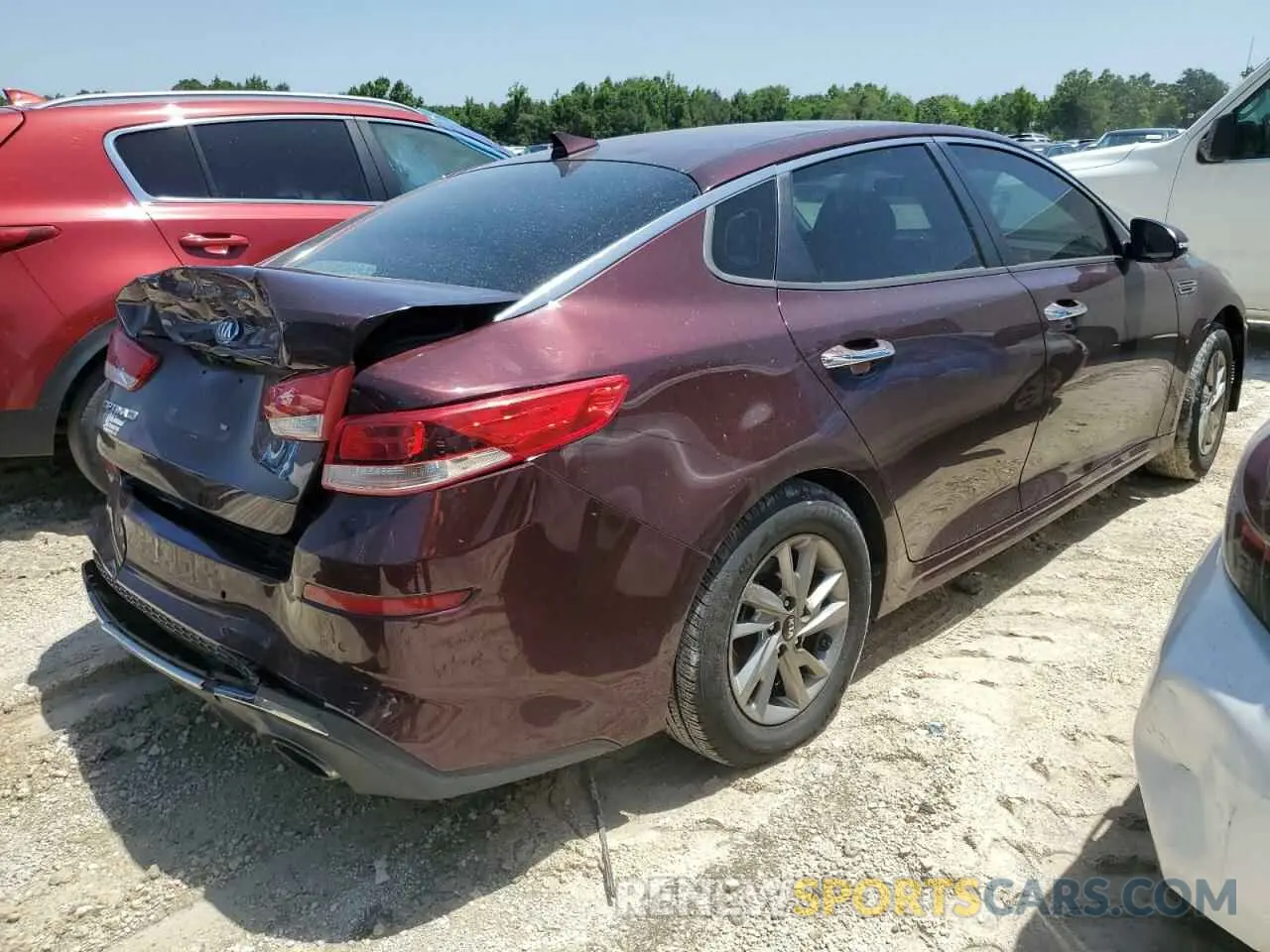 3 Photograph of a damaged car 5XXGT4L33KG294871 KIA OPTIMA 2019