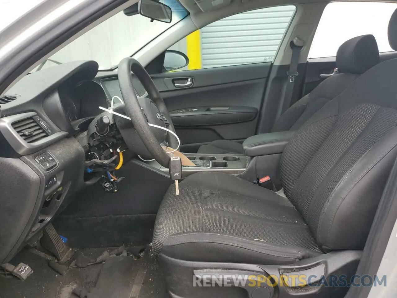 7 Photograph of a damaged car 5XXGT4L33KG297222 KIA OPTIMA 2019