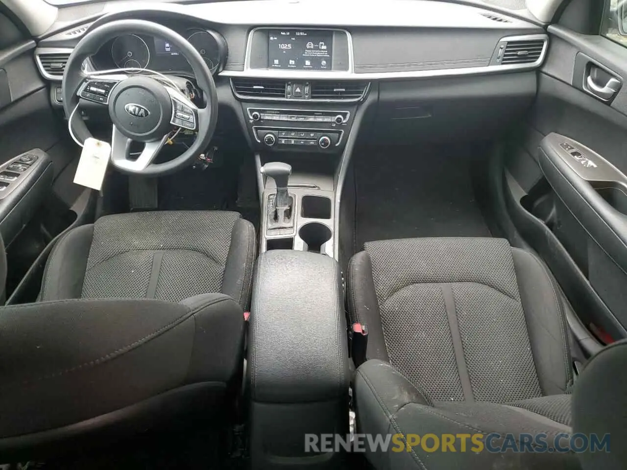 8 Photograph of a damaged car 5XXGT4L33KG297222 KIA OPTIMA 2019