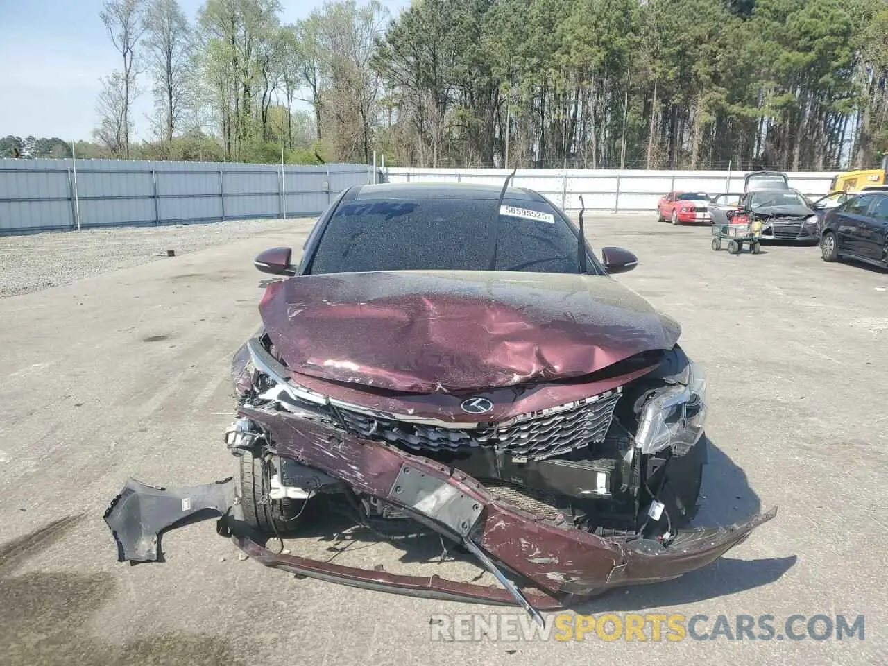 5 Photograph of a damaged car 5XXGT4L33KG298709 KIA OPTIMA 2019