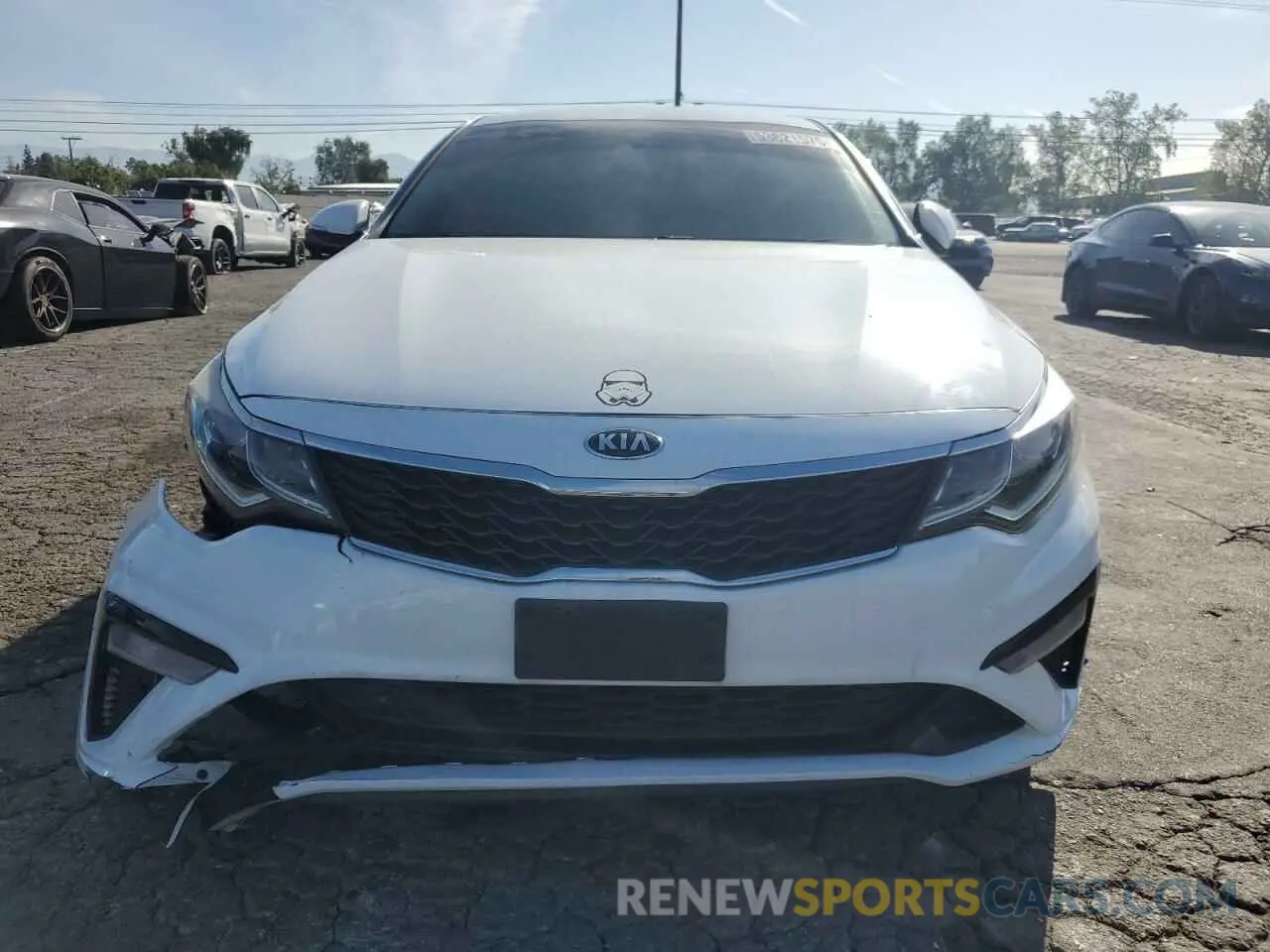 5 Photograph of a damaged car 5XXGT4L33KG302810 KIA OPTIMA 2019