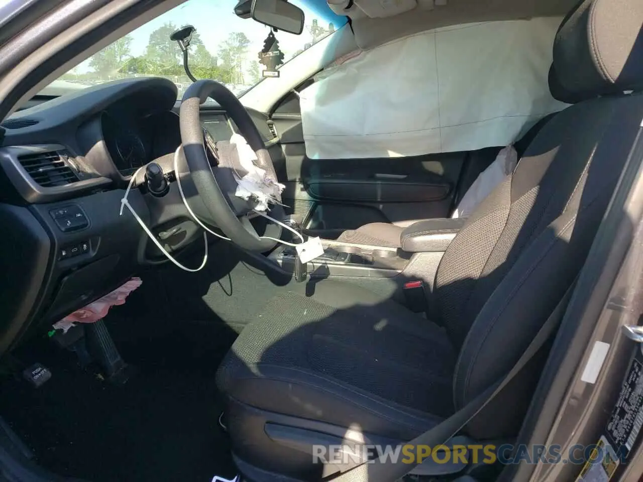 7 Photograph of a damaged car 5XXGT4L33KG307196 KIA OPTIMA 2019