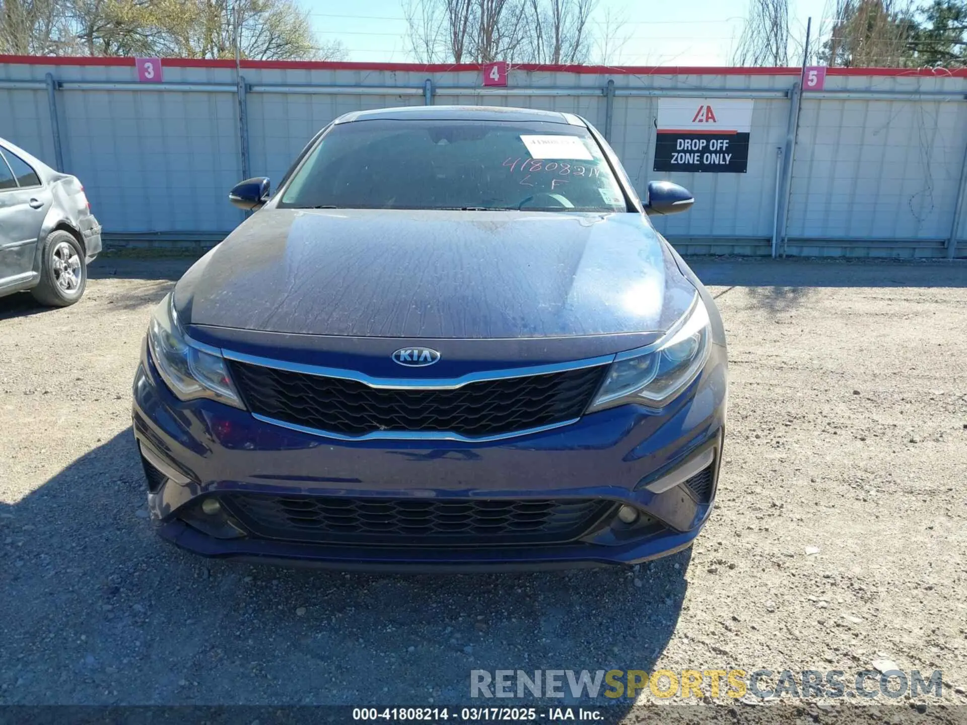 12 Photograph of a damaged car 5XXGT4L33KG317064 KIA OPTIMA 2019