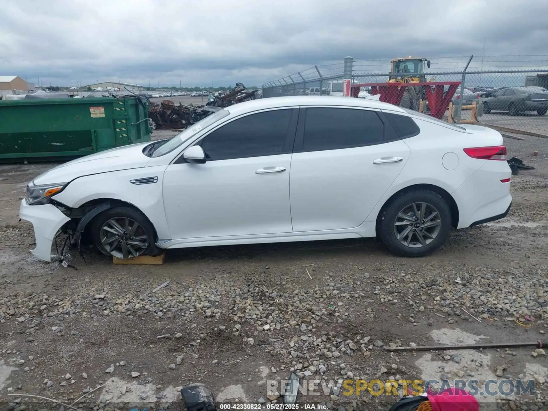 14 Photograph of a damaged car 5XXGT4L33KG319056 KIA OPTIMA 2019
