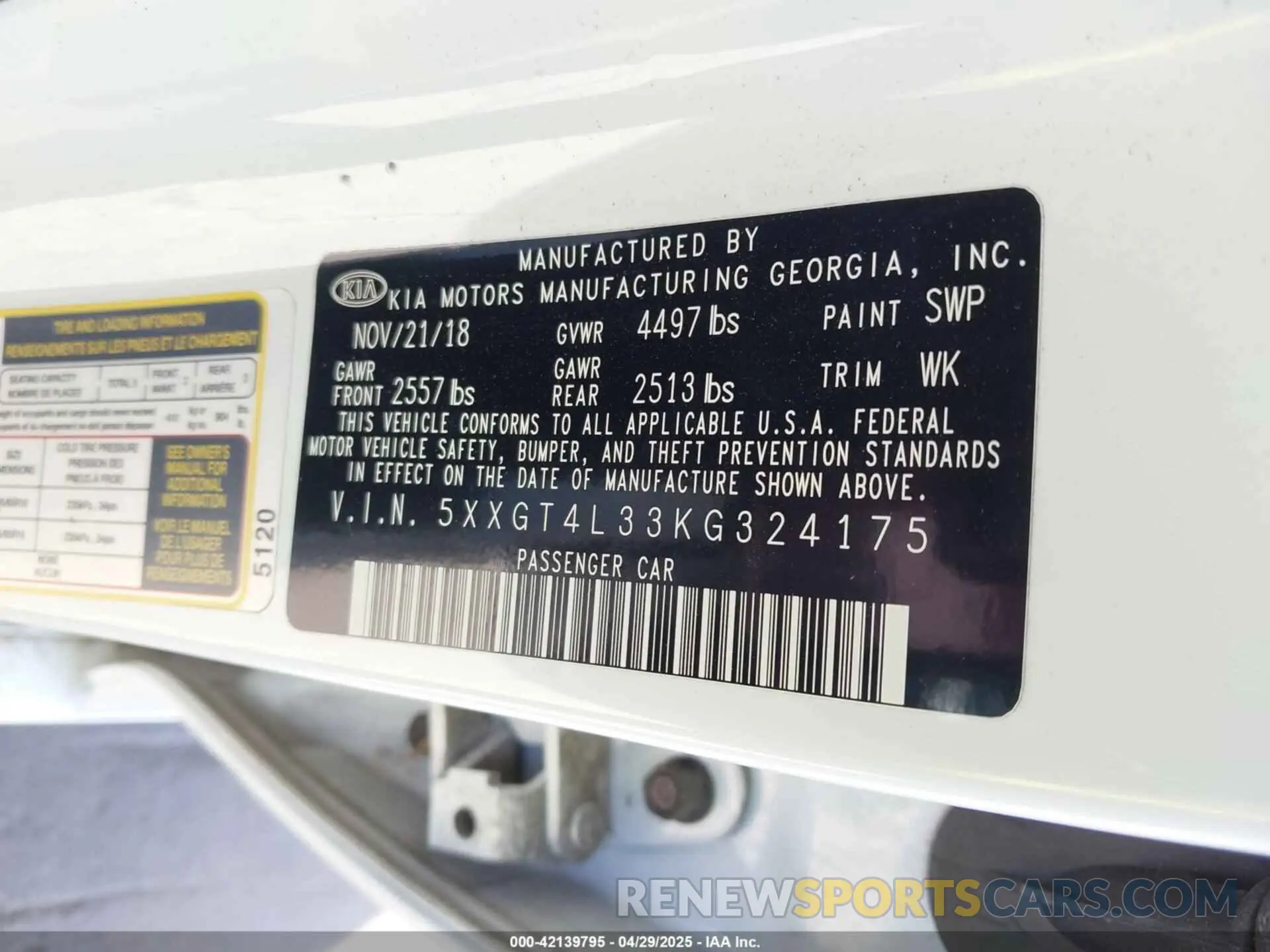 9 Photograph of a damaged car 5XXGT4L33KG324175 KIA OPTIMA 2019