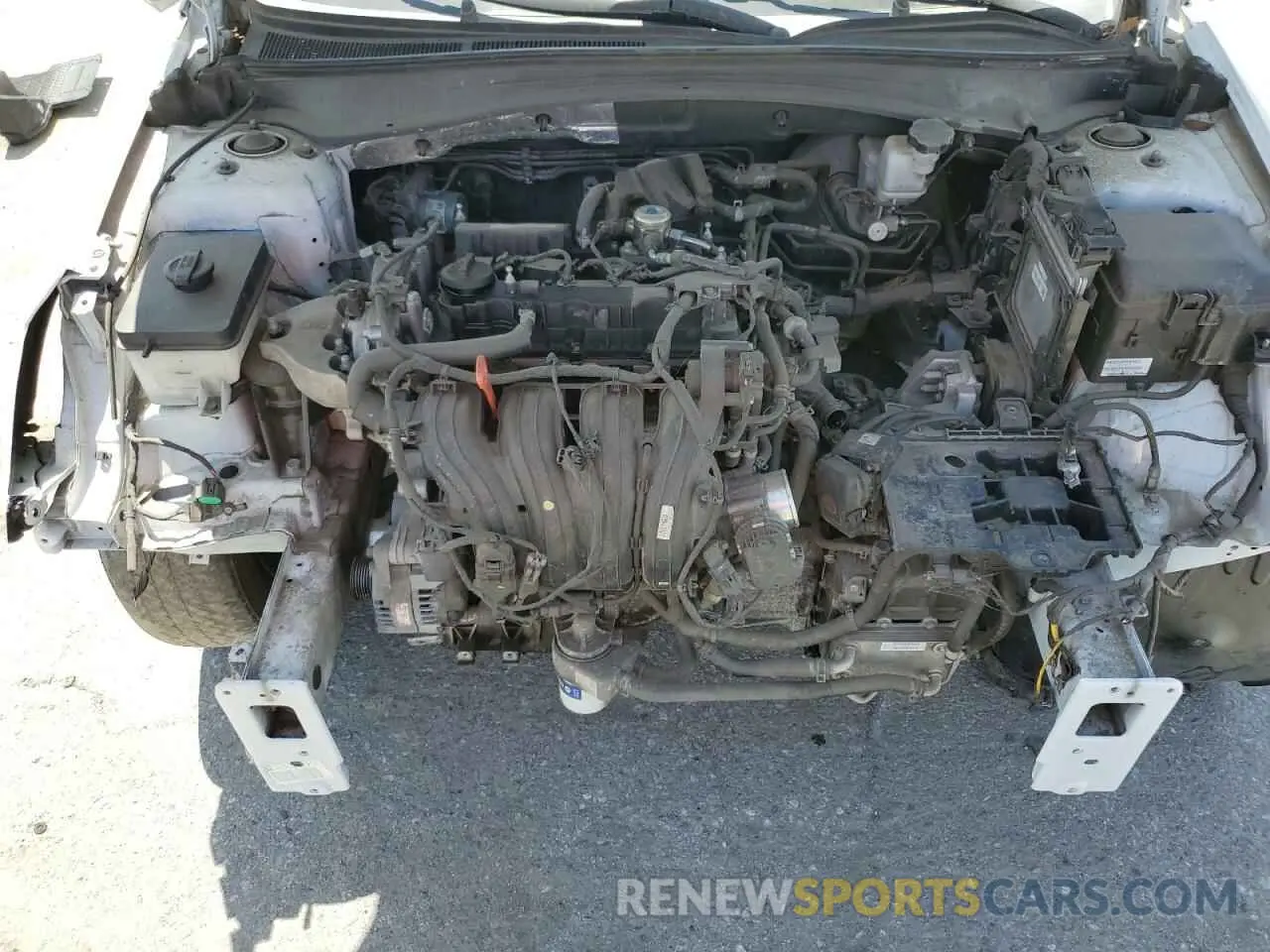 11 Photograph of a damaged car 5XXGT4L33KG331255 KIA OPTIMA 2019