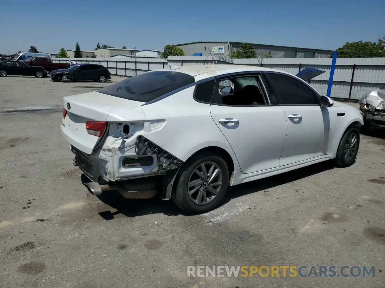 3 Photograph of a damaged car 5XXGT4L33KG331255 KIA OPTIMA 2019
