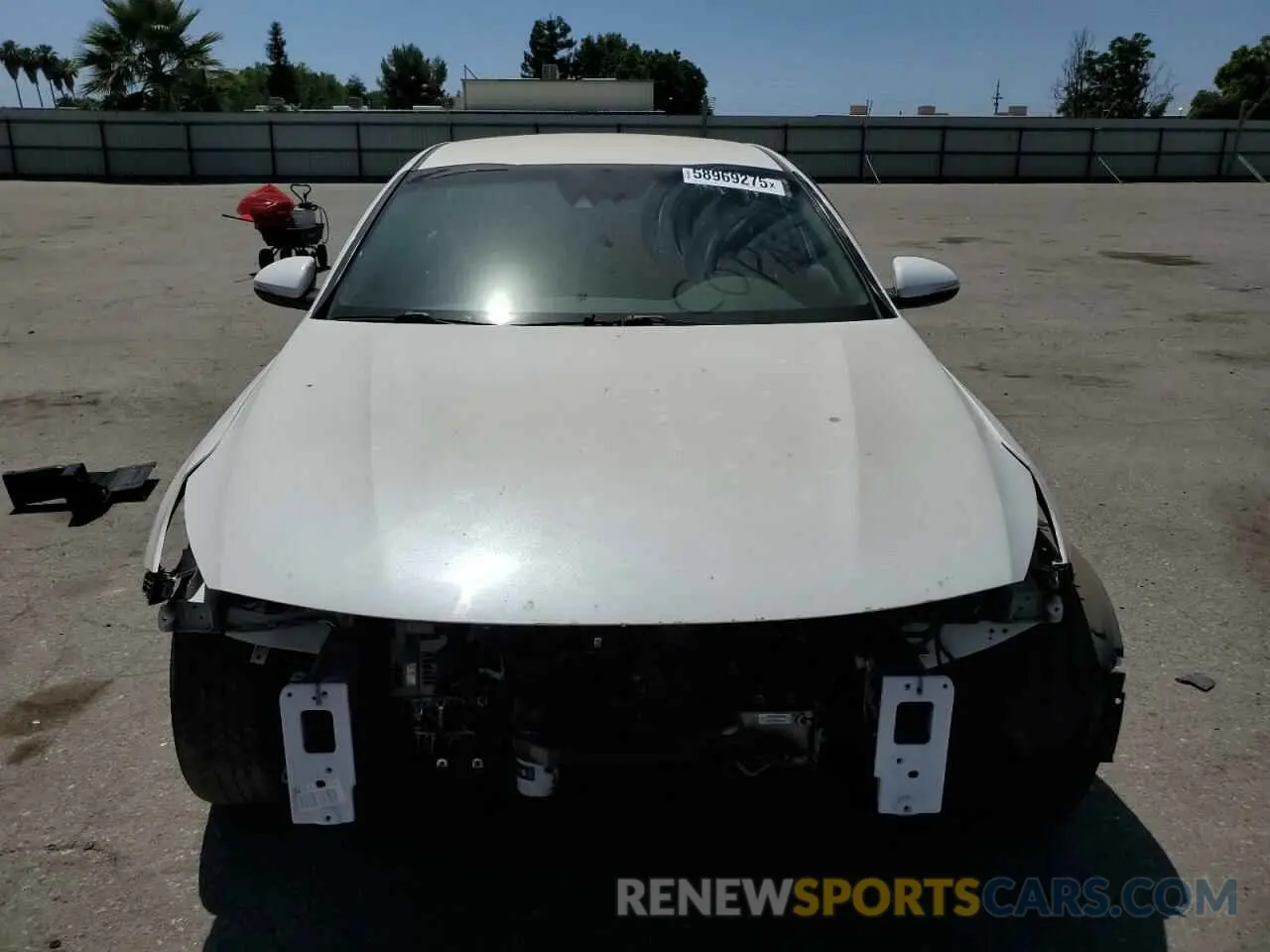 5 Photograph of a damaged car 5XXGT4L33KG331255 KIA OPTIMA 2019