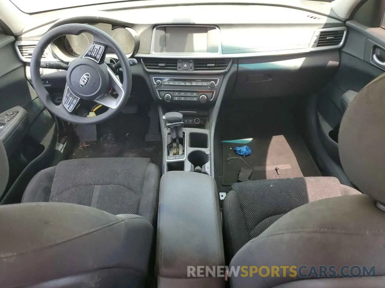 8 Photograph of a damaged car 5XXGT4L33KG331255 KIA OPTIMA 2019