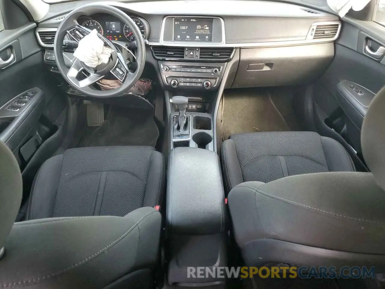 8 Photograph of a damaged car 5XXGT4L33KG333765 KIA OPTIMA 2019