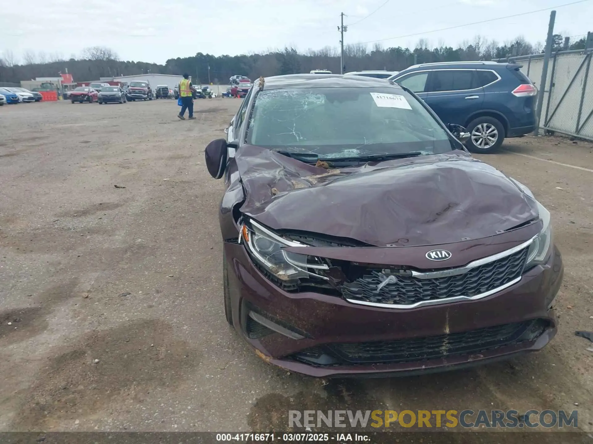 12 Photograph of a damaged car 5XXGT4L33KG346967 KIA OPTIMA 2019