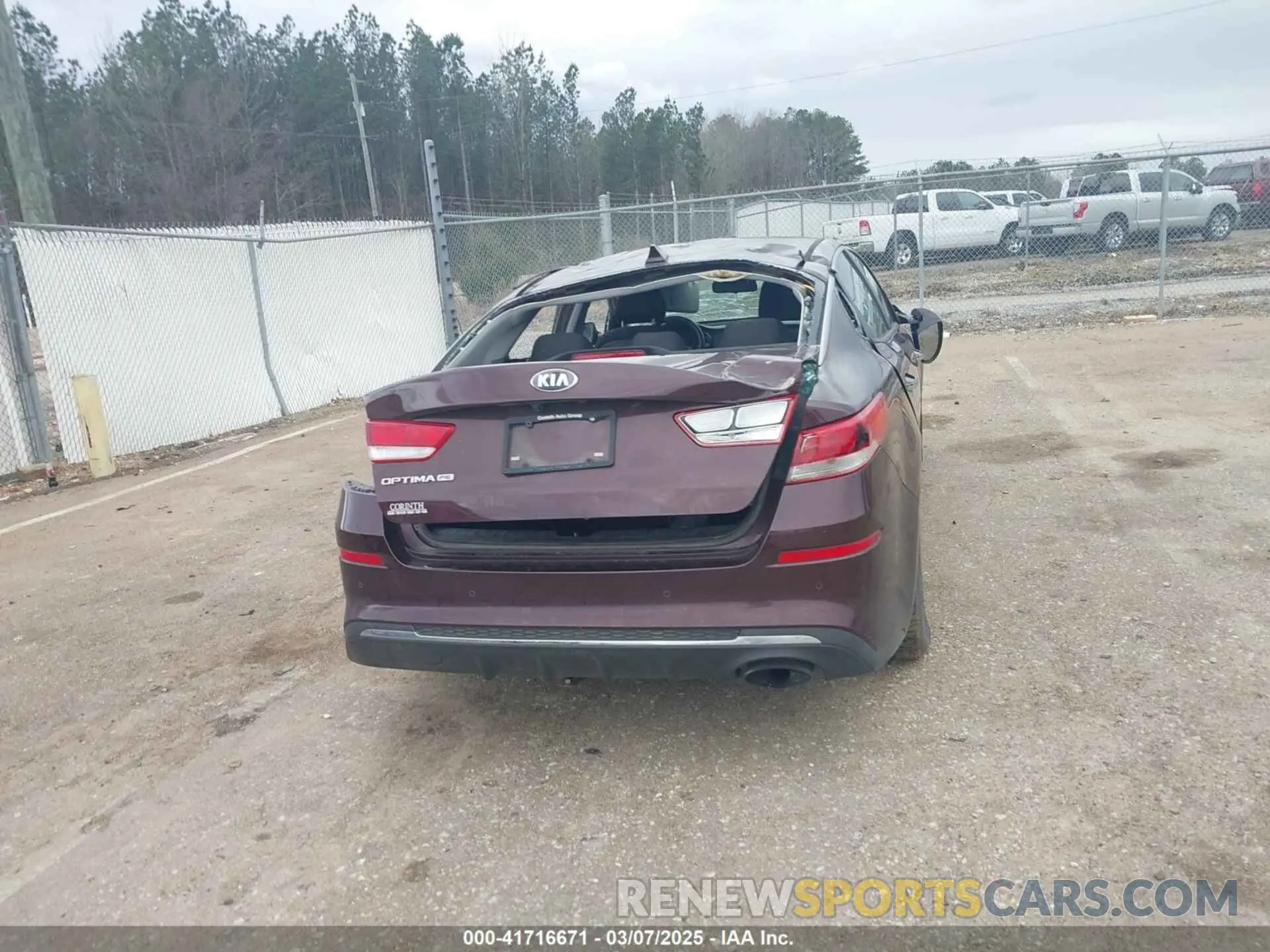 16 Photograph of a damaged car 5XXGT4L33KG346967 KIA OPTIMA 2019