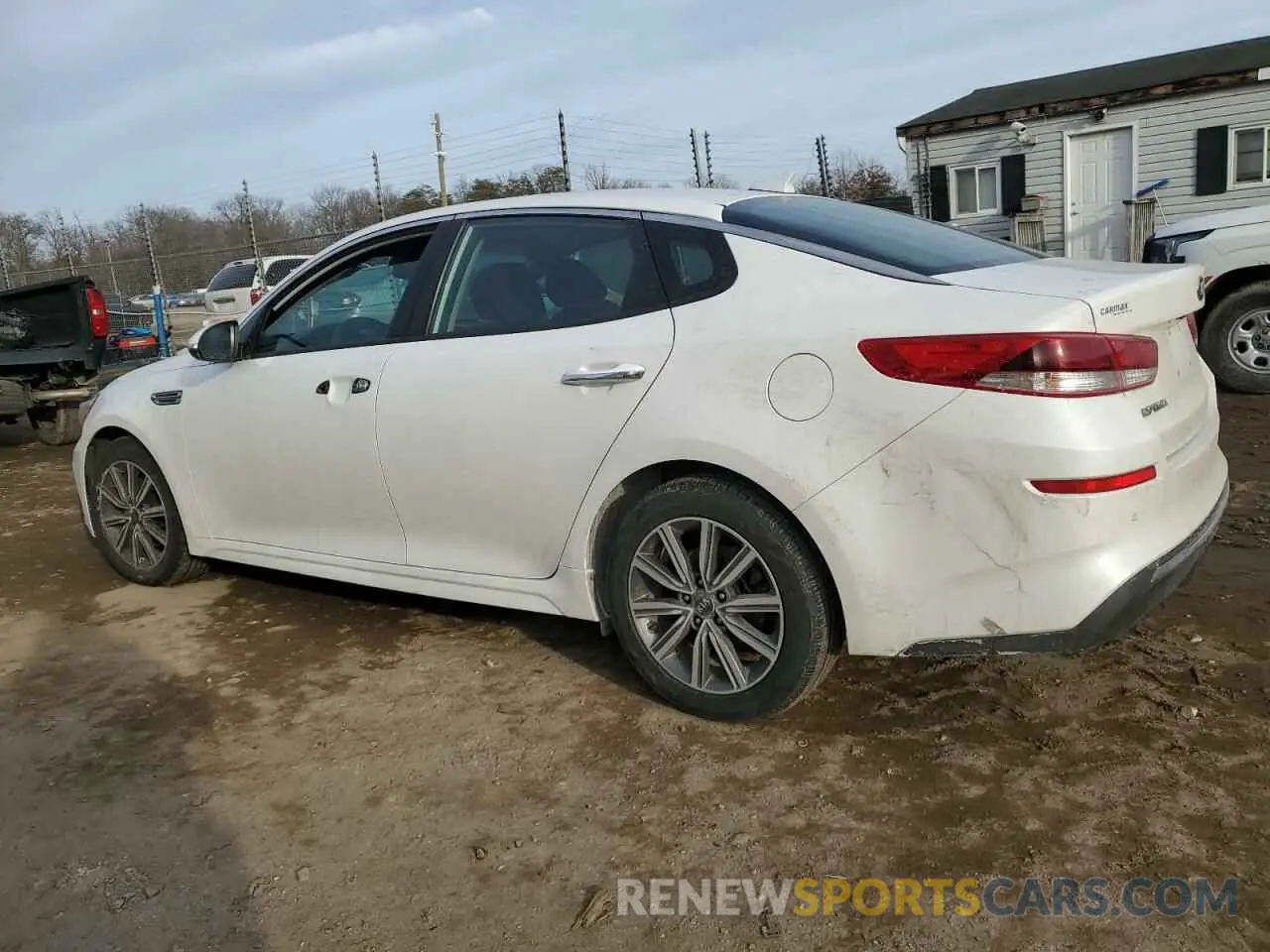 2 Photograph of a damaged car 5XXGT4L33KG350503 KIA OPTIMA 2019