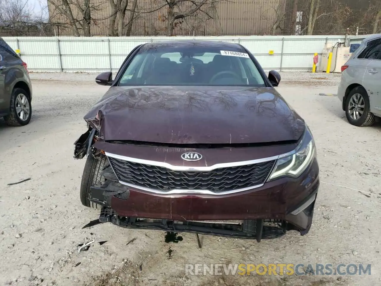 5 Photograph of a damaged car 5XXGT4L33KG352722 KIA OPTIMA 2019