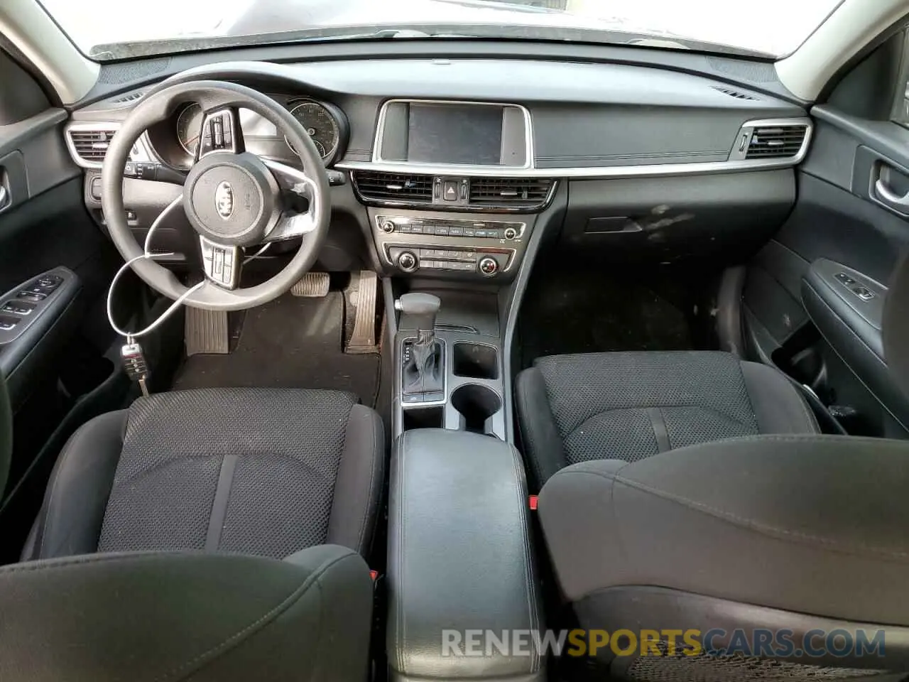 8 Photograph of a damaged car 5XXGT4L33KG354647 KIA OPTIMA 2019
