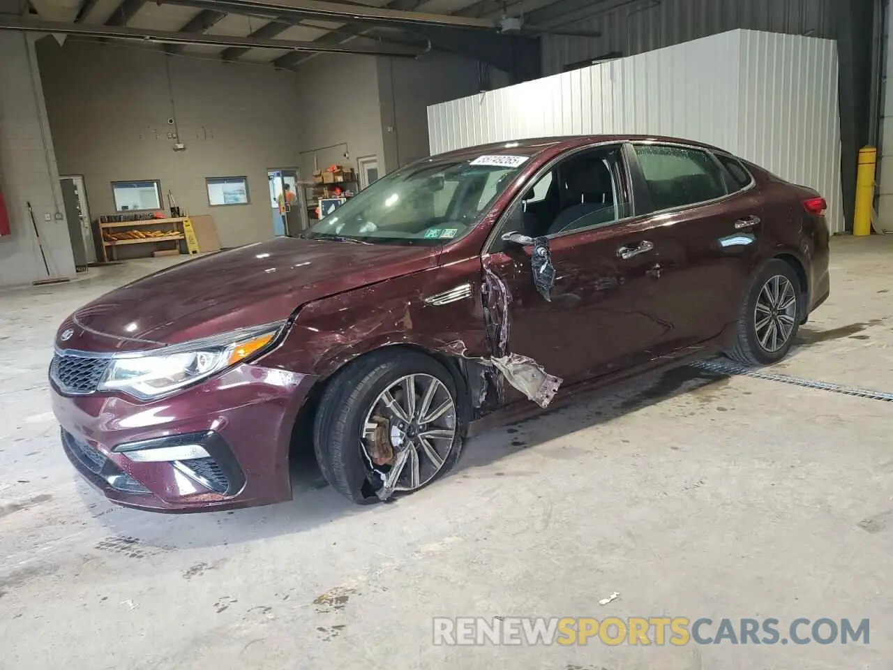 1 Photograph of a damaged car 5XXGT4L33KG356074 KIA OPTIMA 2019