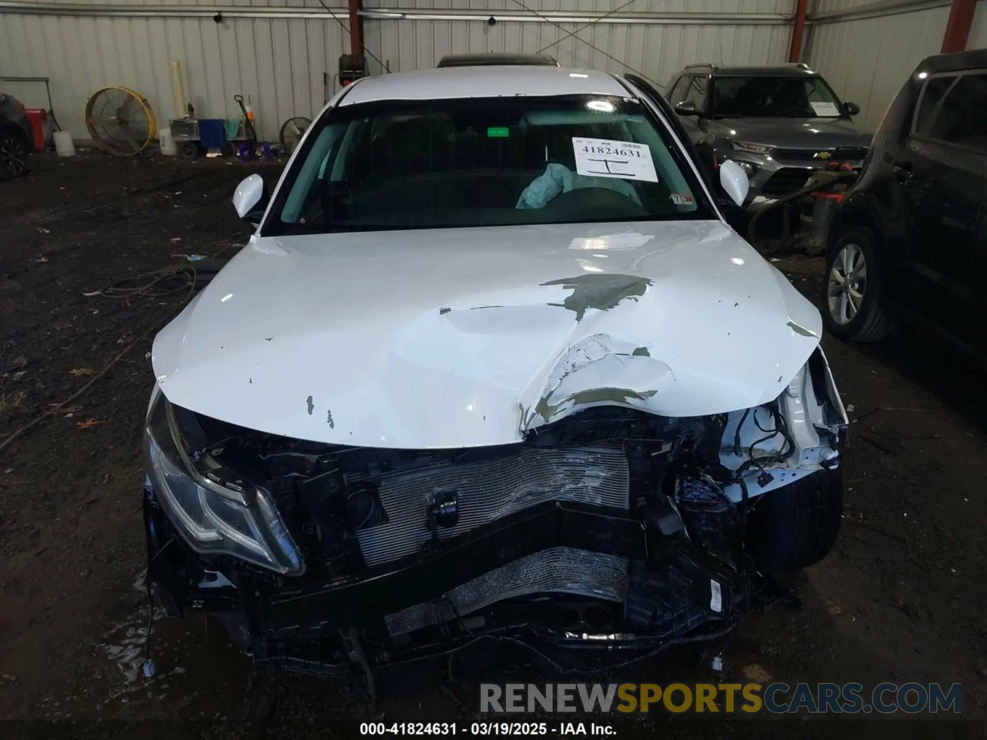13 Photograph of a damaged car 5XXGT4L33KG363512 KIA OPTIMA 2019