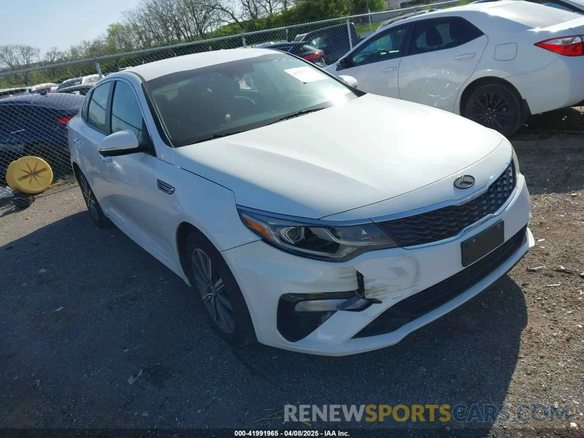 1 Photograph of a damaged car 5XXGT4L33KG364935 KIA OPTIMA 2019