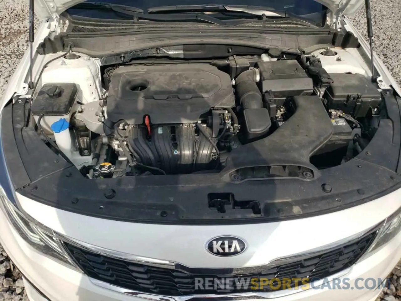 11 Photograph of a damaged car 5XXGT4L33KG367981 KIA OPTIMA 2019
