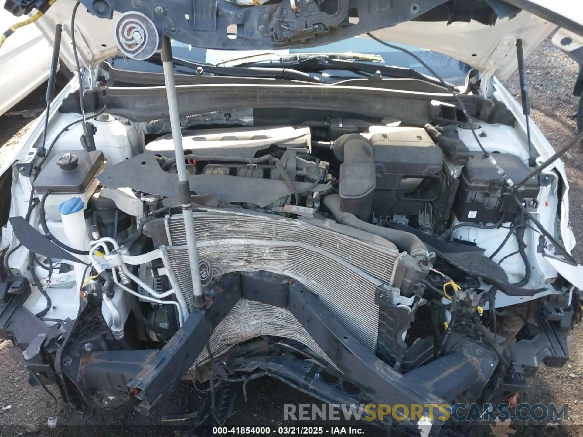 10 Photograph of a damaged car 5XXGT4L33KG371724 KIA OPTIMA 2019