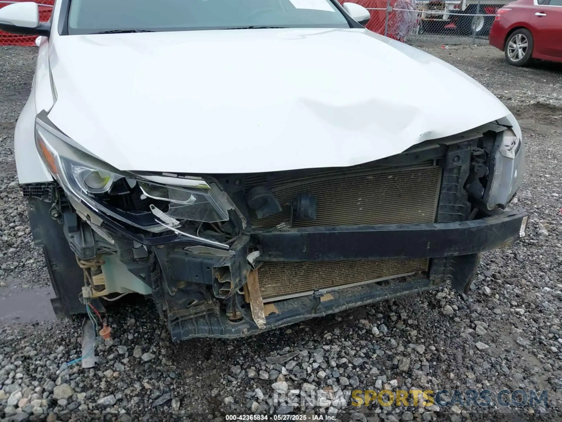 6 Photograph of a damaged car 5XXGT4L33KG374235 KIA OPTIMA 2019