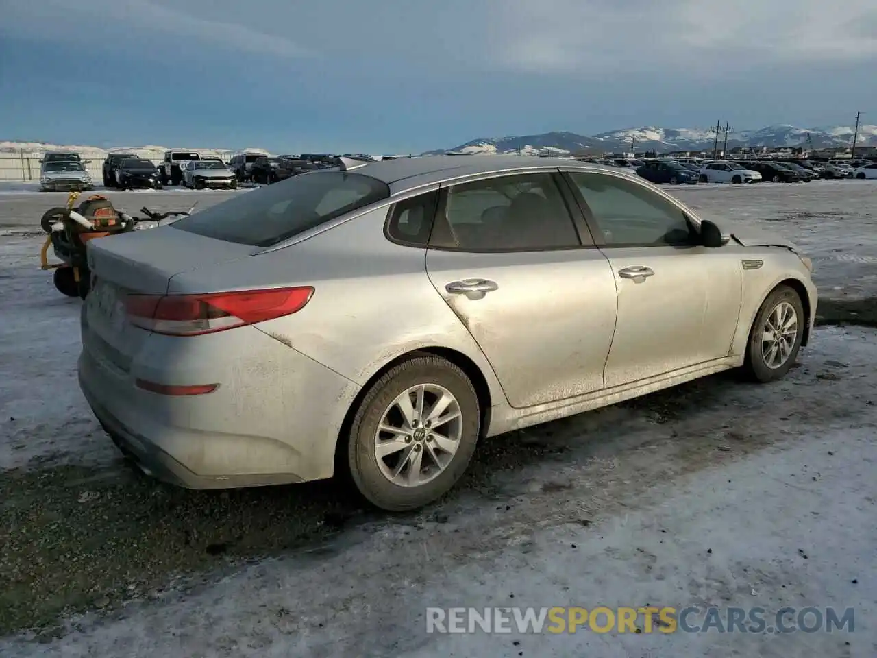 3 Photograph of a damaged car 5XXGT4L34KG276900 KIA OPTIMA 2019