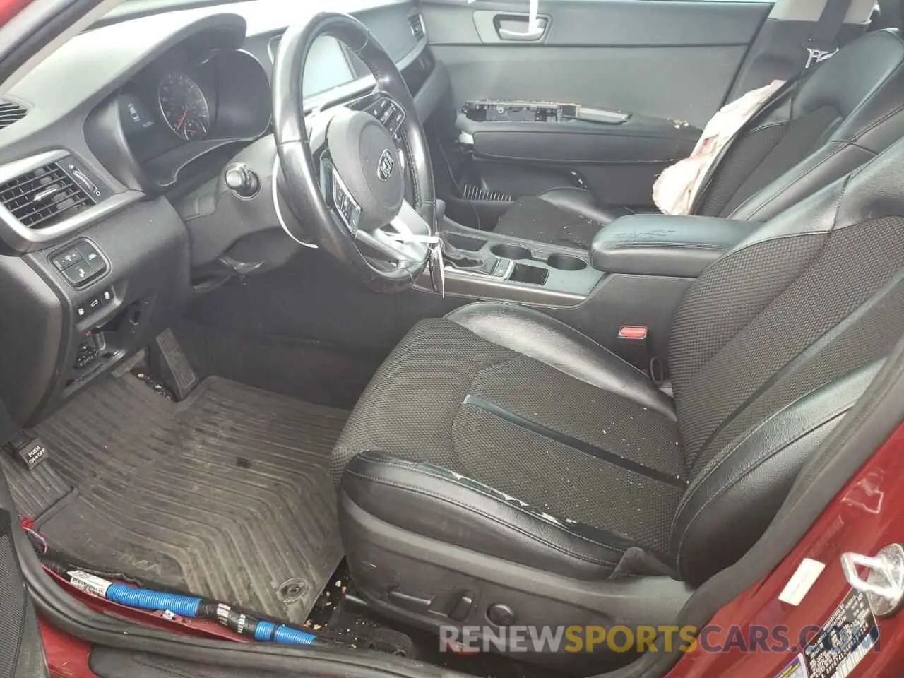 7 Photograph of a damaged car 5XXGT4L34KG284124 KIA OPTIMA 2019