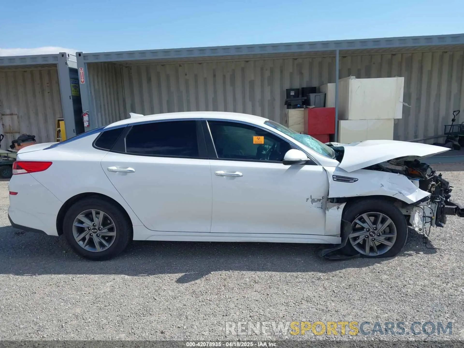 13 Photograph of a damaged car 5XXGT4L34KG288352 KIA OPTIMA 2019