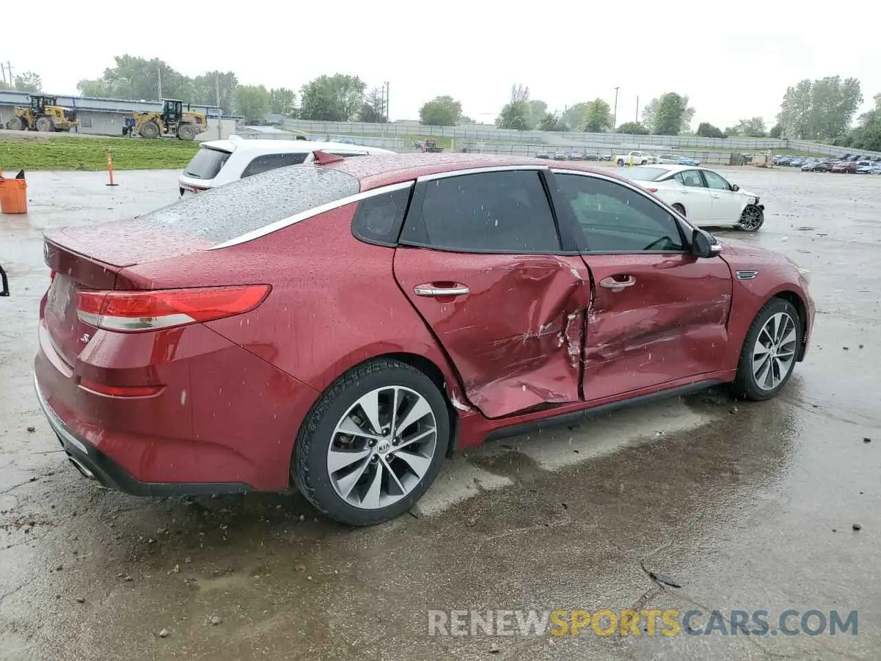 3 Photograph of a damaged car 5XXGT4L34KG295981 KIA OPTIMA 2019