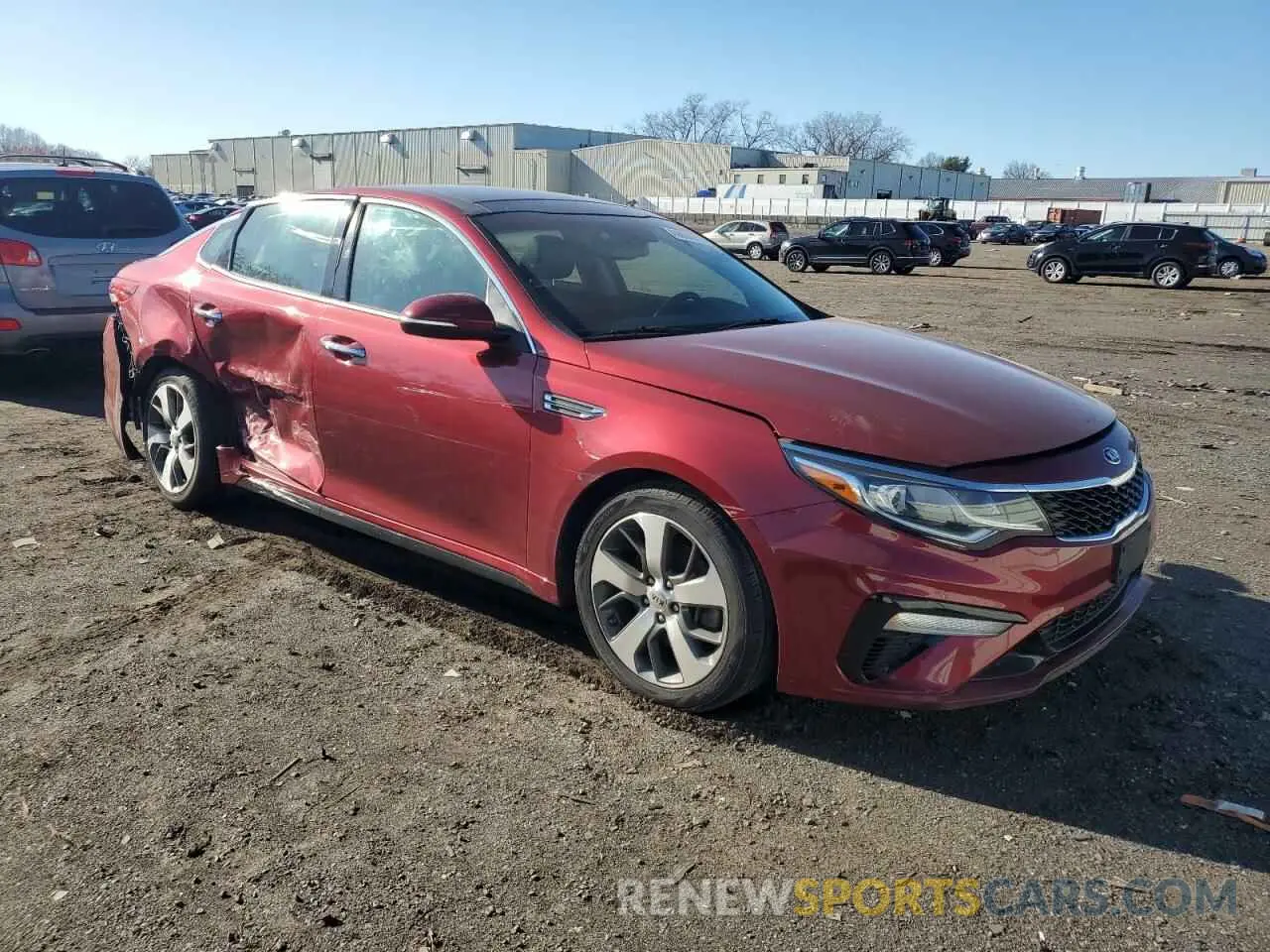 4 Photograph of a damaged car 5XXGT4L34KG303304 KIA OPTIMA 2019