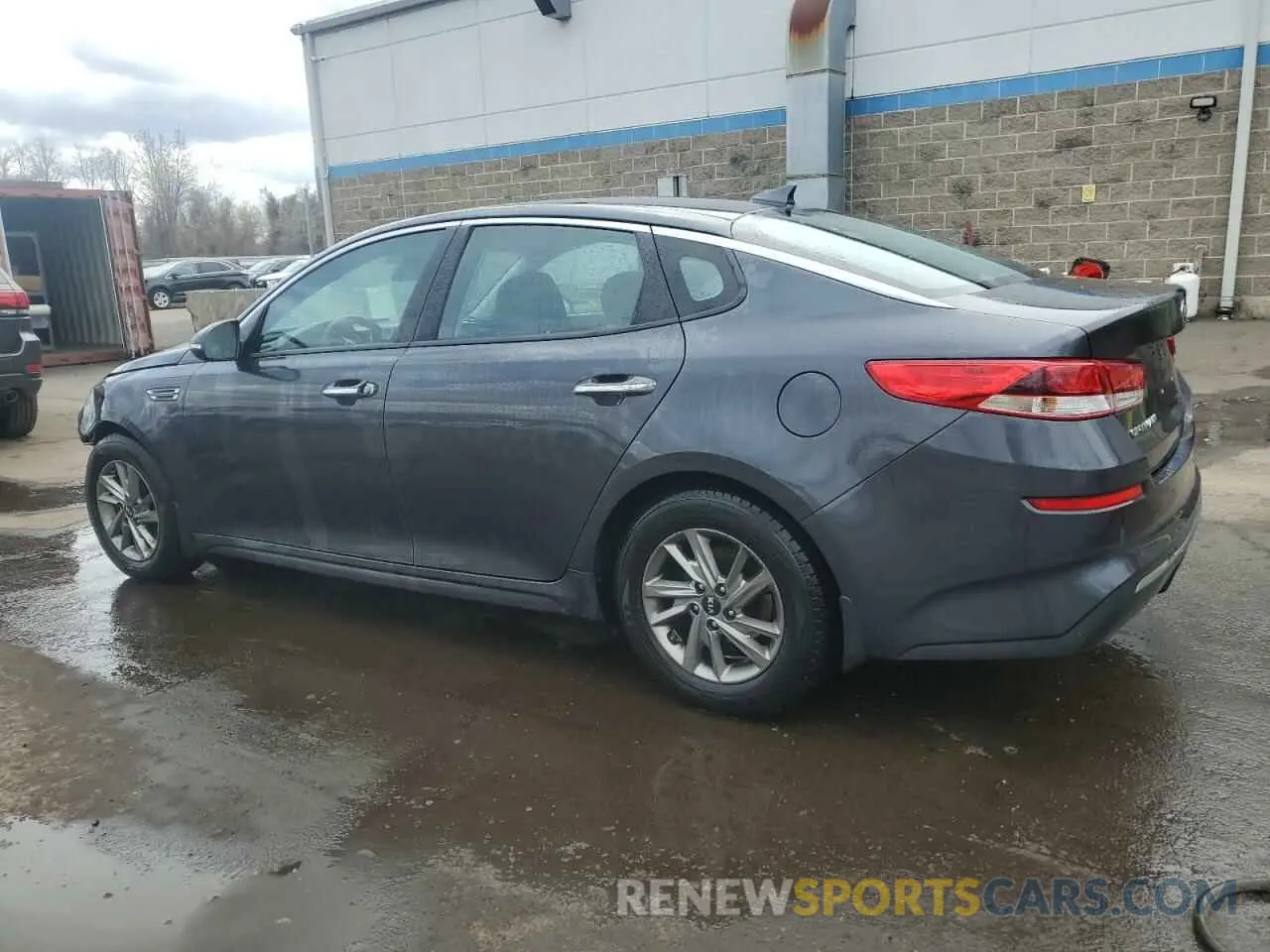 2 Photograph of a damaged car 5XXGT4L34KG305263 KIA OPTIMA 2019