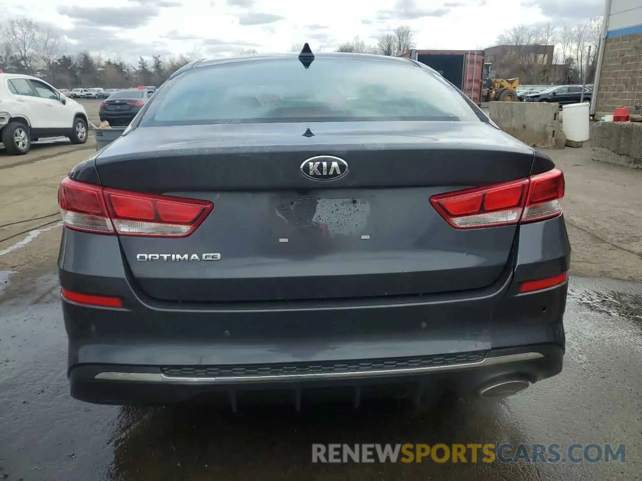 6 Photograph of a damaged car 5XXGT4L34KG305263 KIA OPTIMA 2019