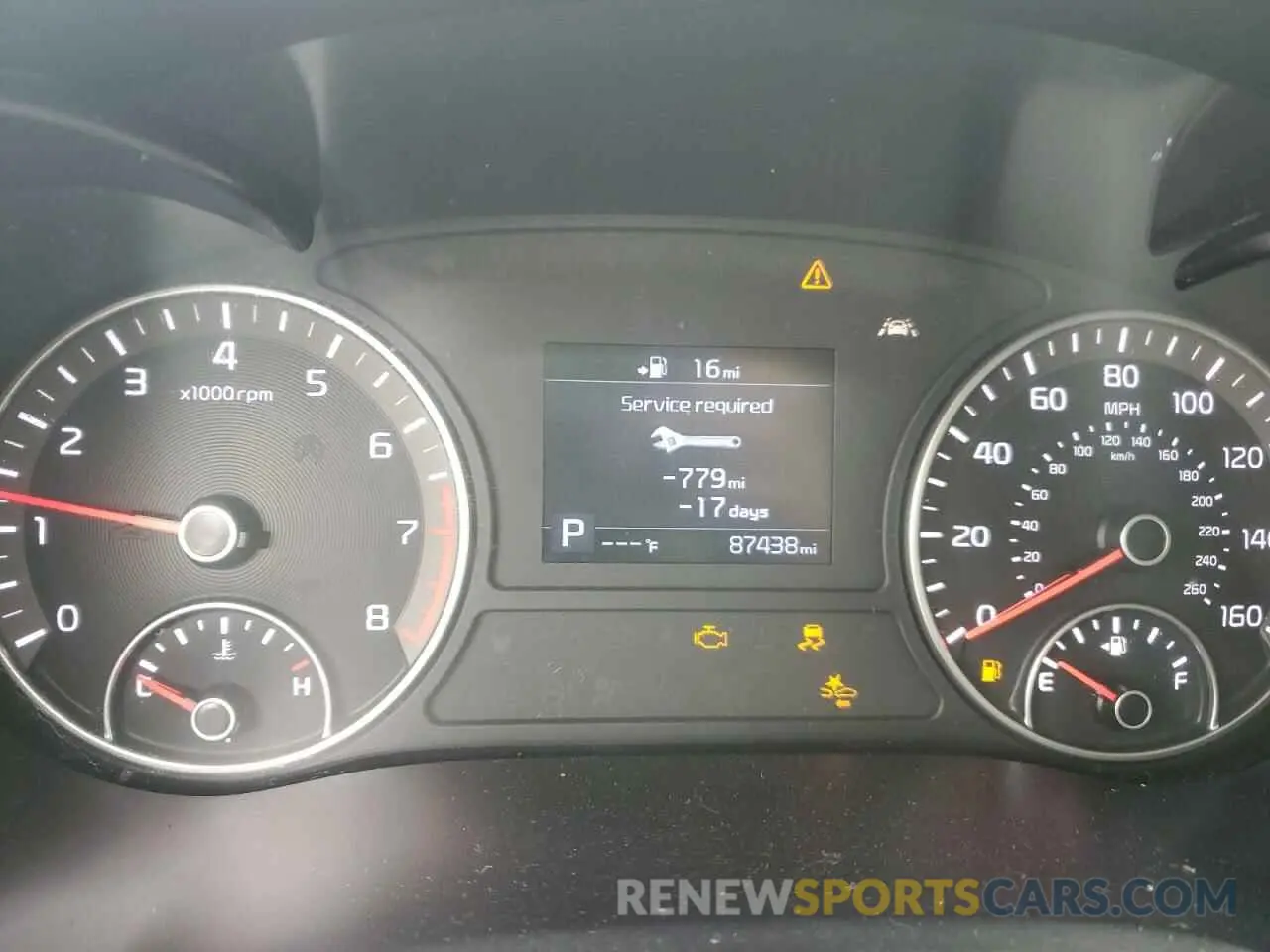 9 Photograph of a damaged car 5XXGT4L34KG305263 KIA OPTIMA 2019