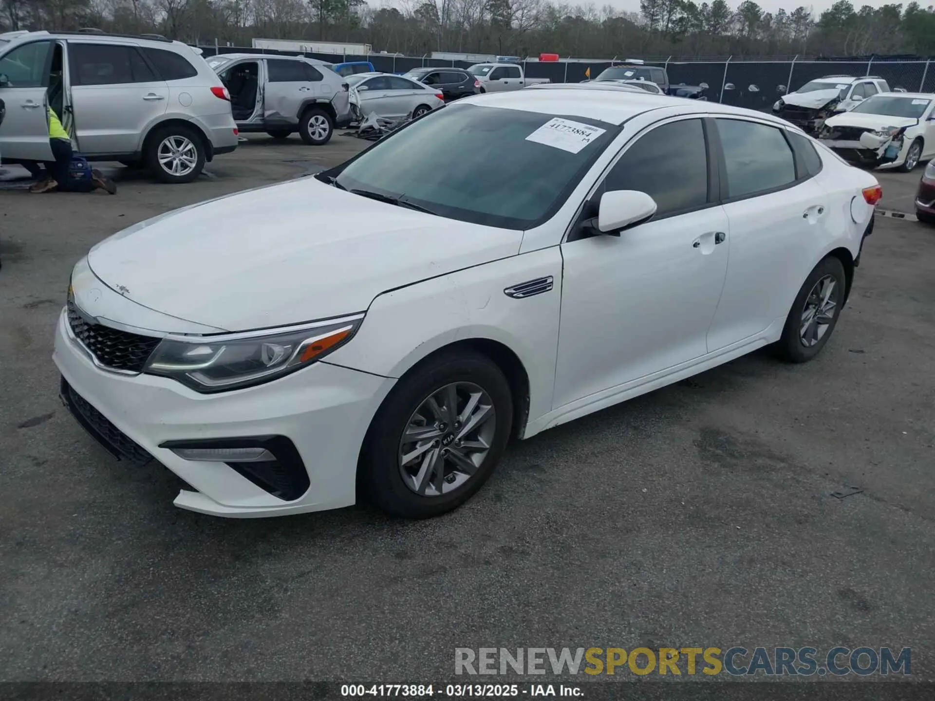 2 Photograph of a damaged car 5XXGT4L34KG321043 KIA OPTIMA 2019