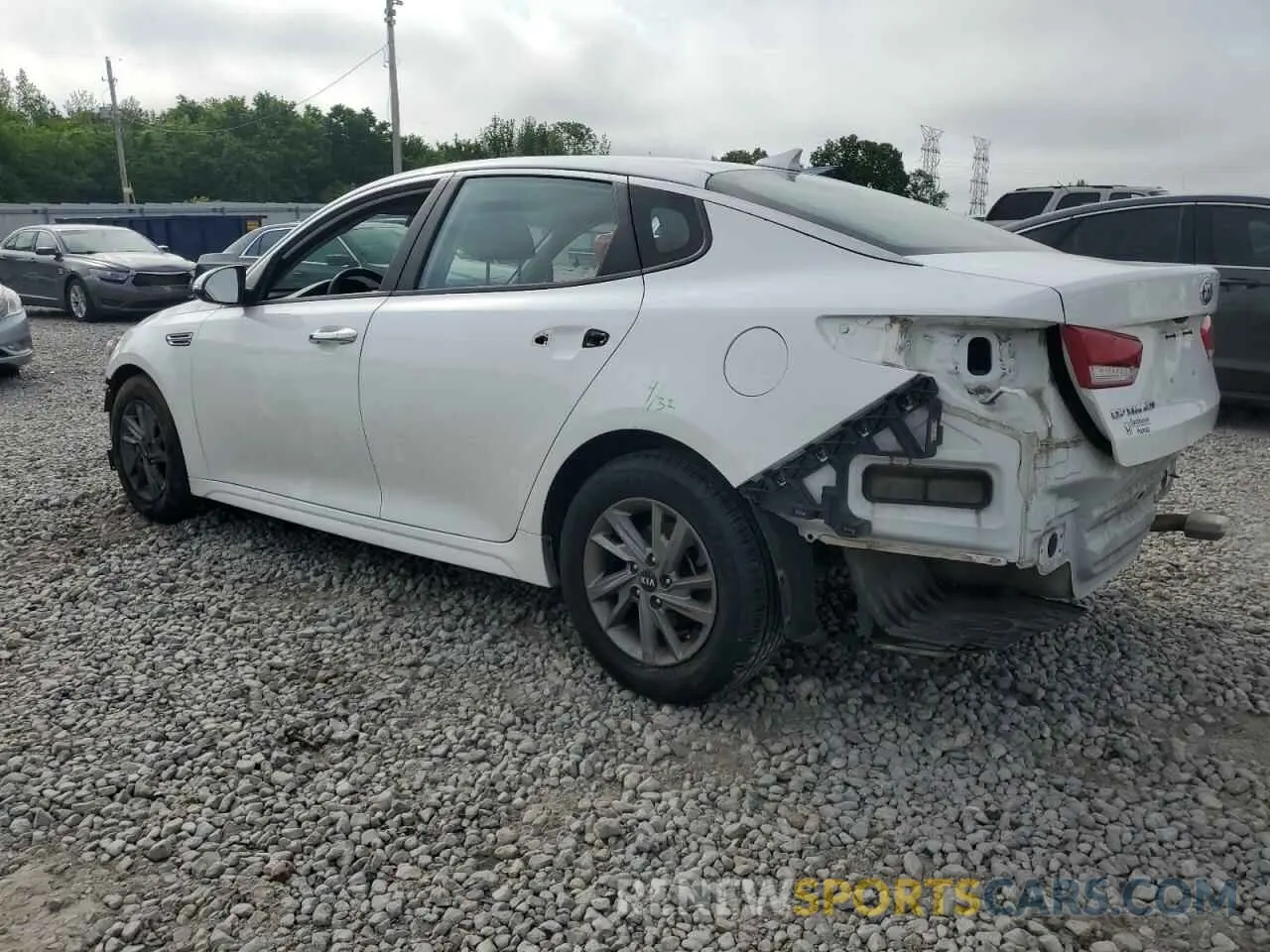 2 Photograph of a damaged car 5XXGT4L34KG333080 KIA OPTIMA 2019