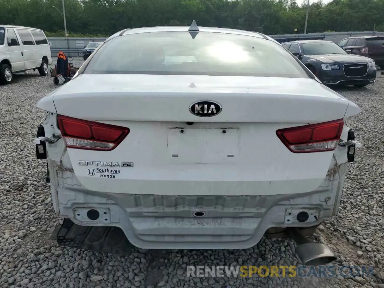6 Photograph of a damaged car 5XXGT4L34KG333080 KIA OPTIMA 2019