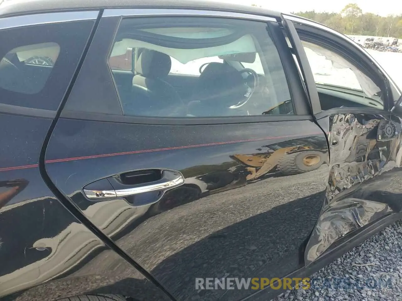 10 Photograph of a damaged car 5XXGT4L34KG341213 KIA OPTIMA 2019