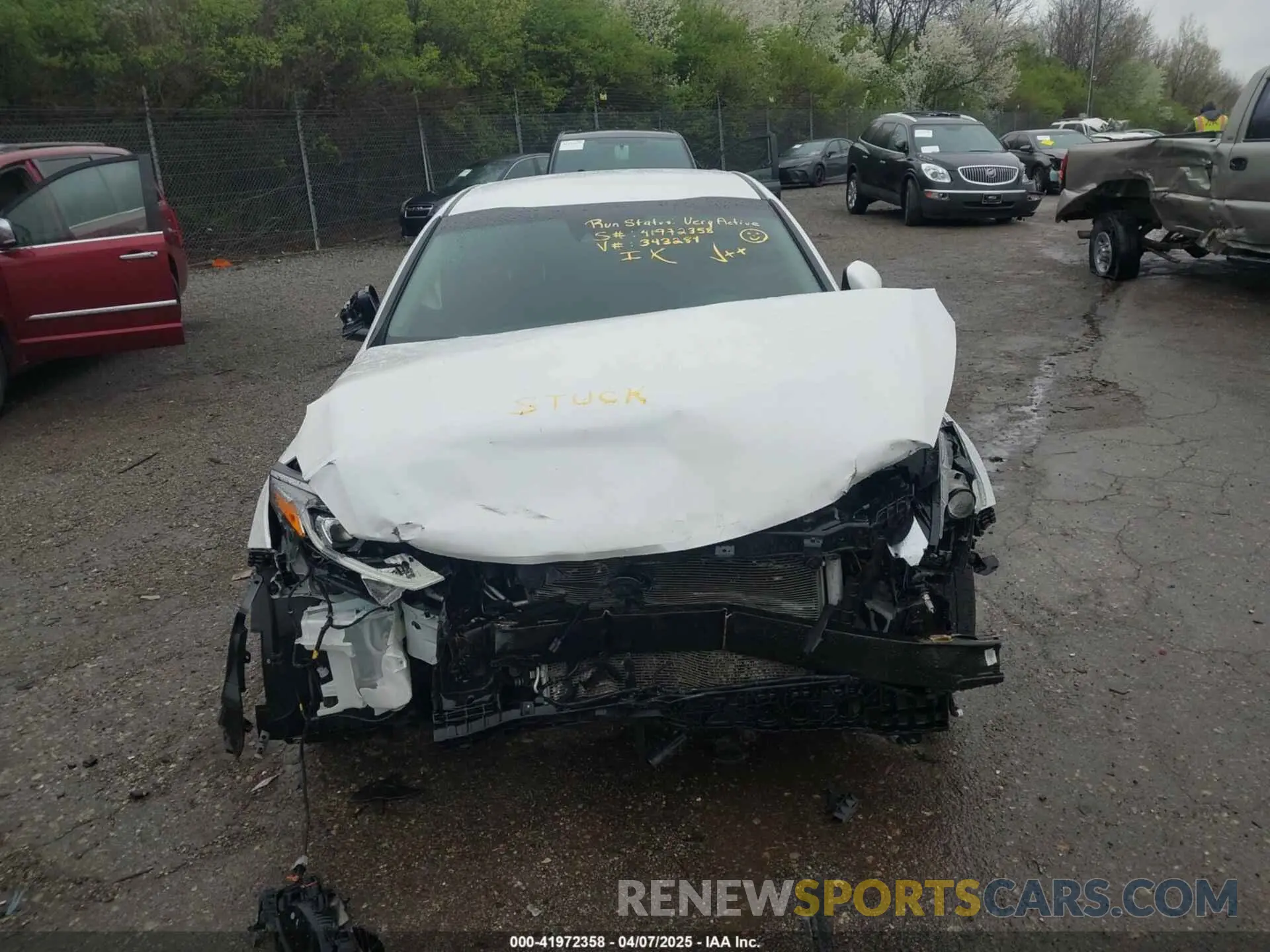 12 Photograph of a damaged car 5XXGT4L34KG343284 KIA OPTIMA 2019