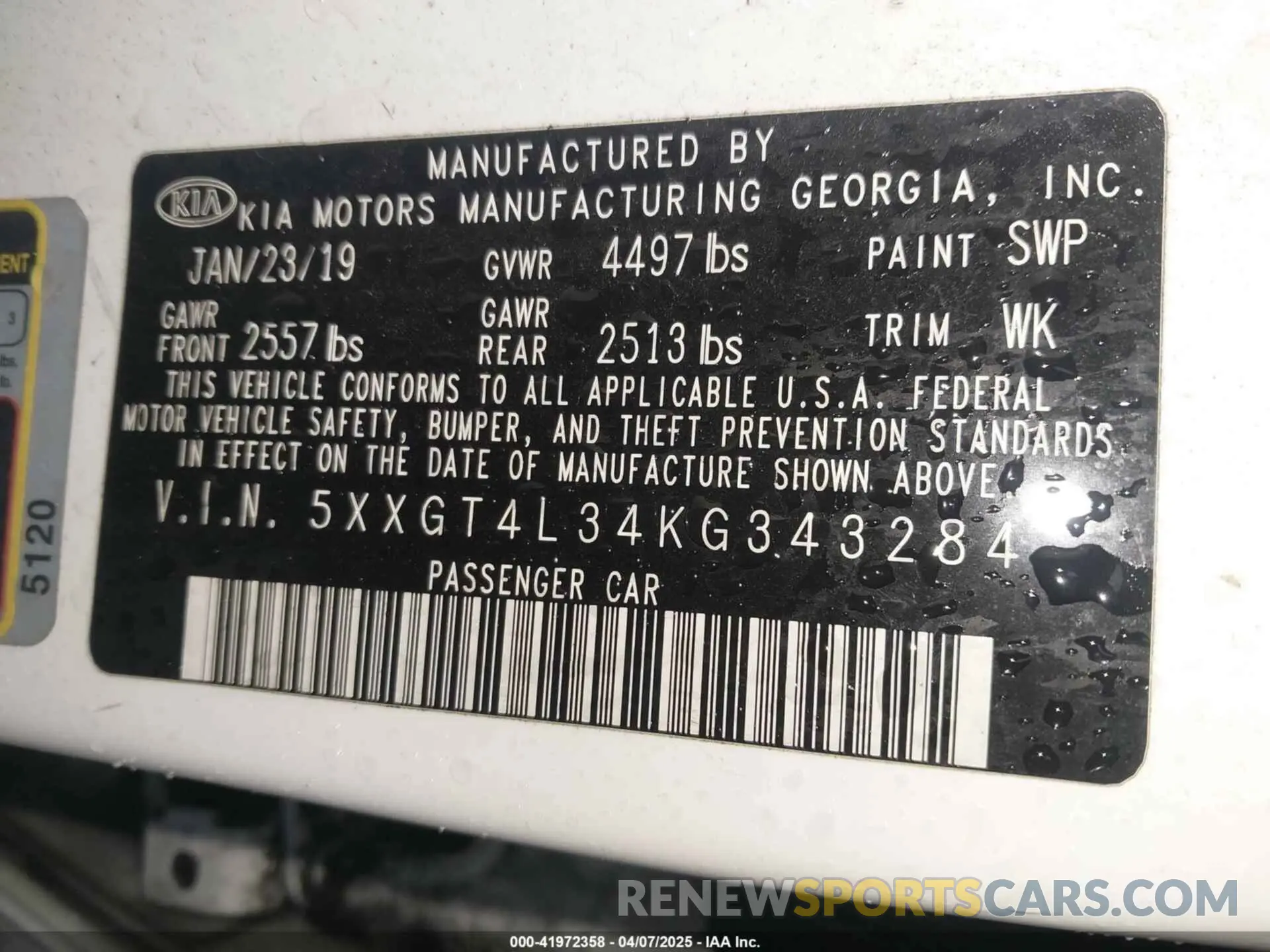9 Photograph of a damaged car 5XXGT4L34KG343284 KIA OPTIMA 2019