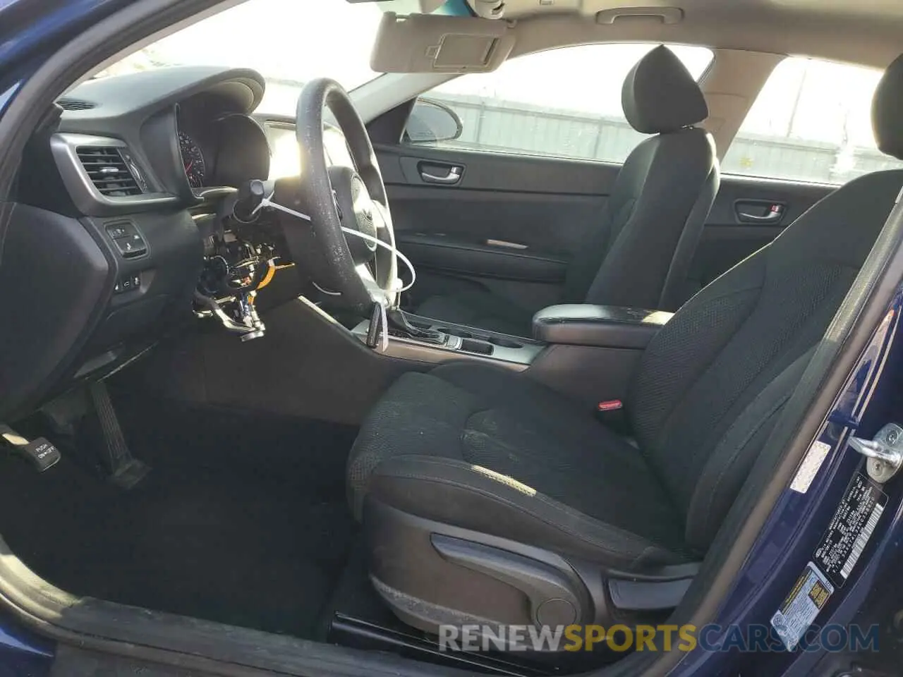 7 Photograph of a damaged car 5XXGT4L34KG358920 KIA OPTIMA 2019
