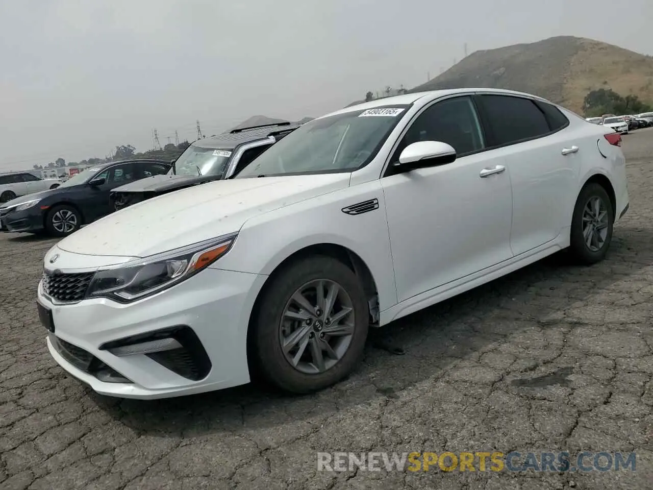 1 Photograph of a damaged car 5XXGT4L34KG359520 KIA OPTIMA 2019