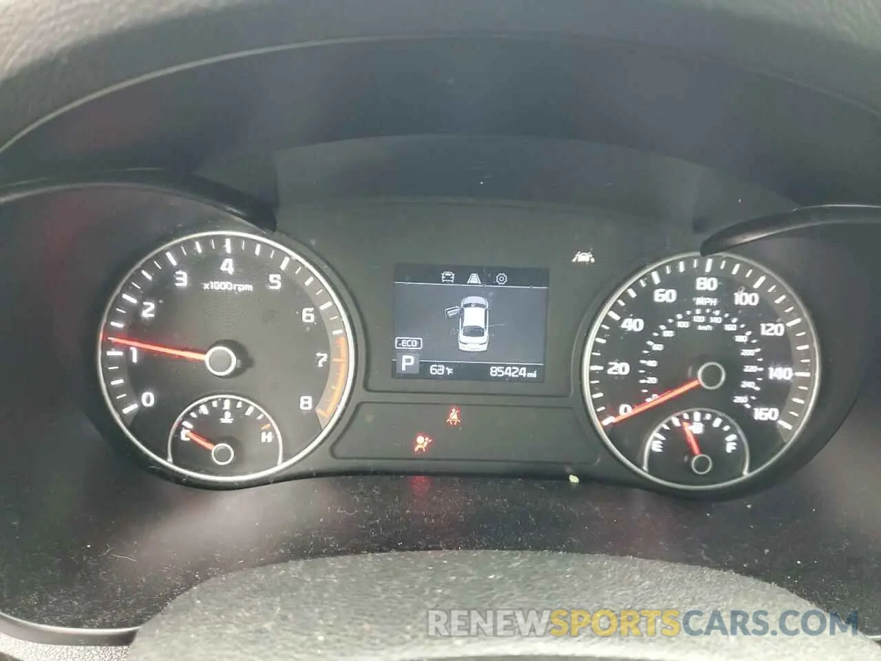9 Photograph of a damaged car 5XXGT4L35KG278705 KIA OPTIMA 2019