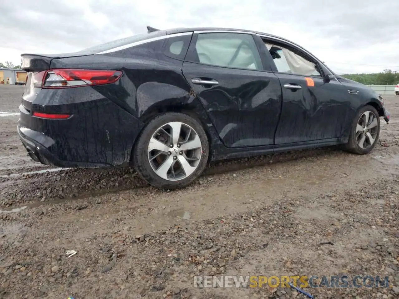3 Photograph of a damaged car 5XXGT4L35KG286979 KIA OPTIMA 2019