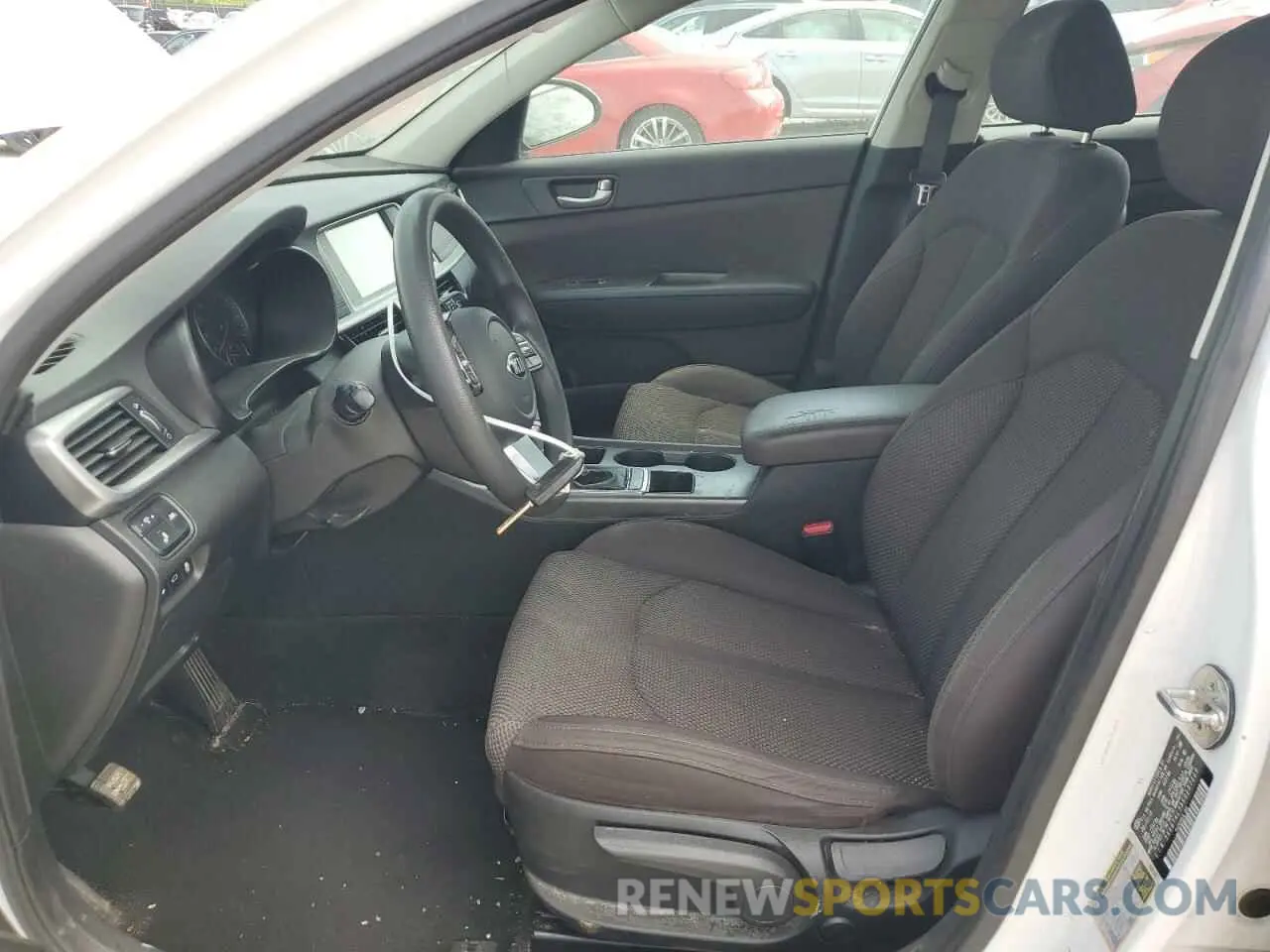 7 Photograph of a damaged car 5XXGT4L35KG287369 KIA OPTIMA 2019