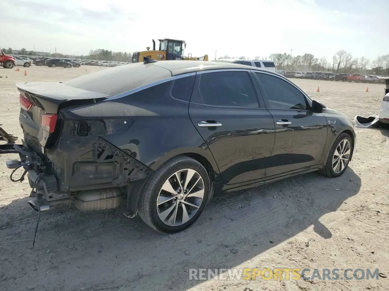 3 Photograph of a damaged car 5XXGT4L35KG295696 KIA OPTIMA 2019