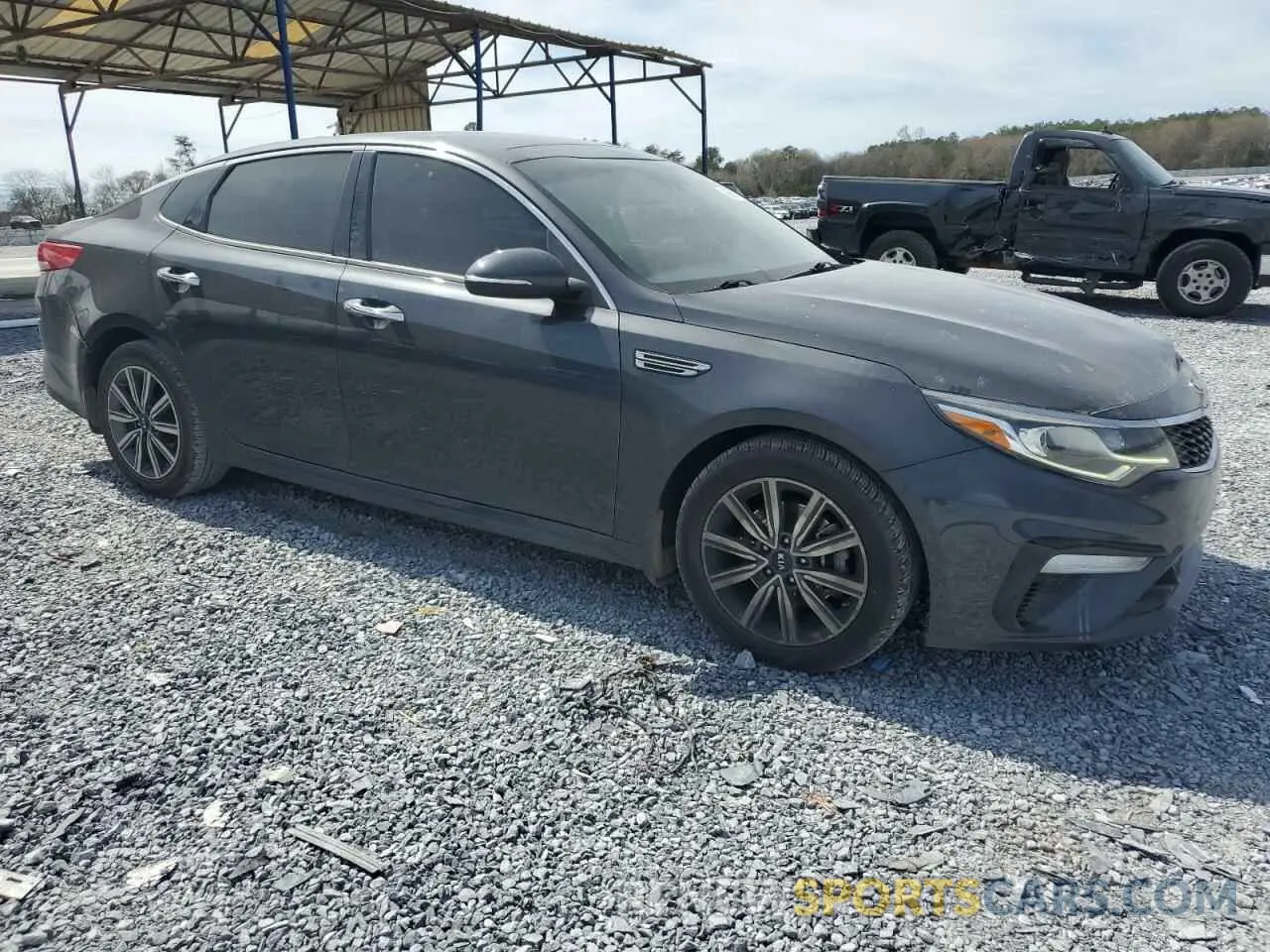 4 Photograph of a damaged car 5XXGT4L35KG296606 KIA OPTIMA 2019