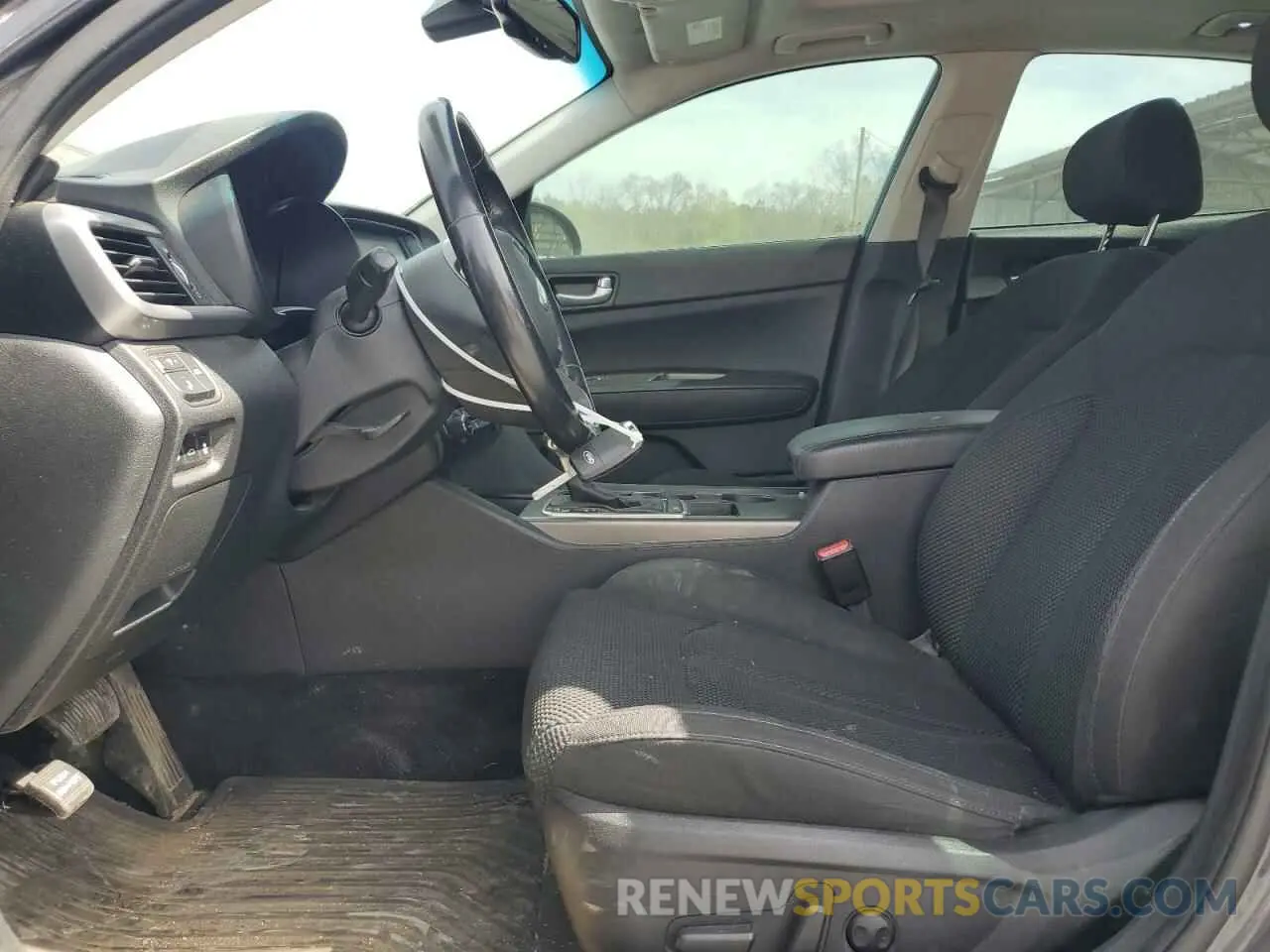 7 Photograph of a damaged car 5XXGT4L35KG296606 KIA OPTIMA 2019