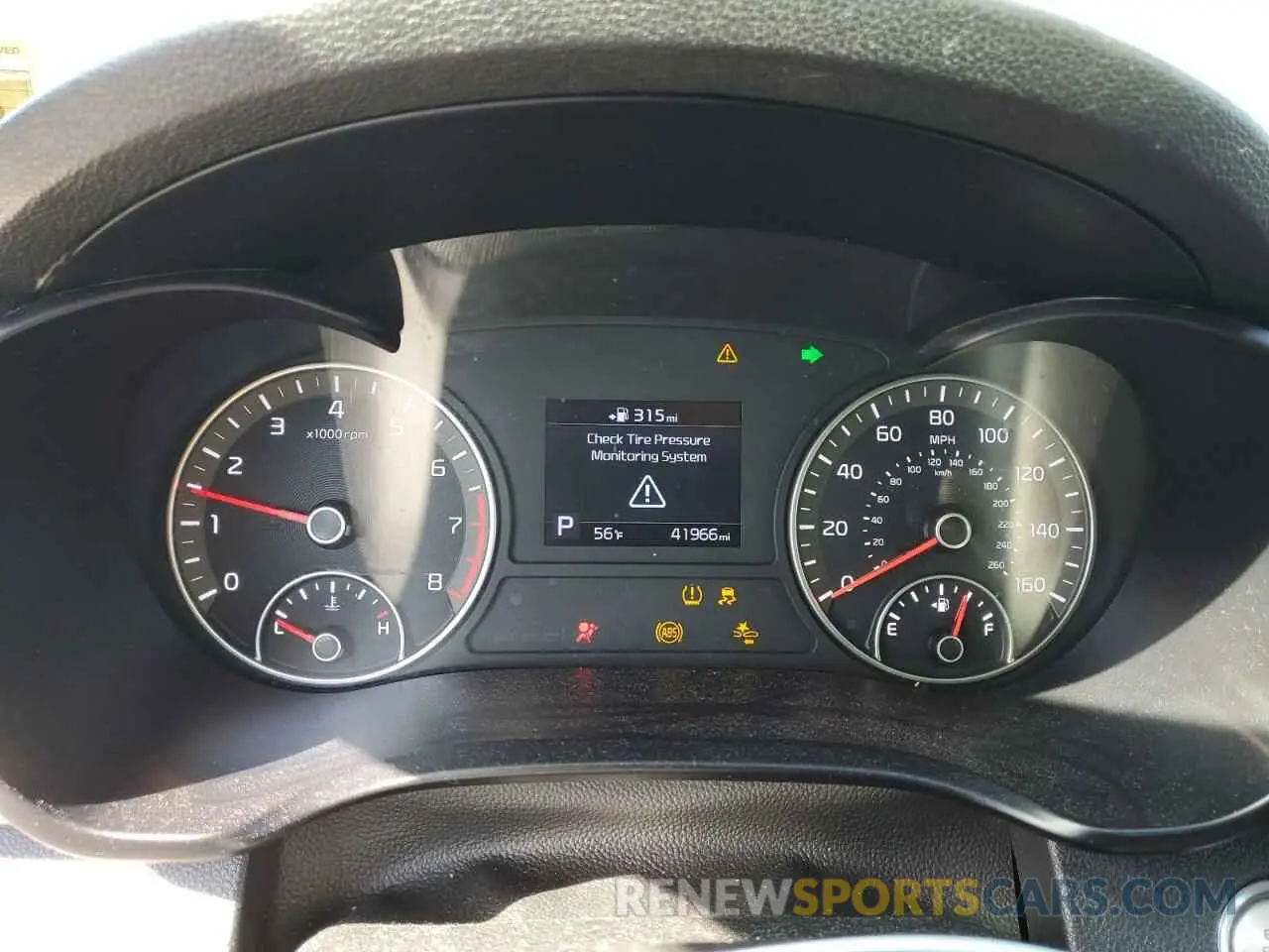 9 Photograph of a damaged car 5XXGT4L35KG307636 KIA OPTIMA 2019
